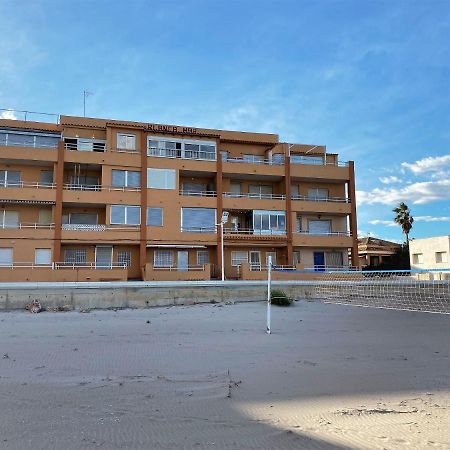 Beachfront Apartment With A Terrace Mareny Barraquetas Εξωτερικό φωτογραφία